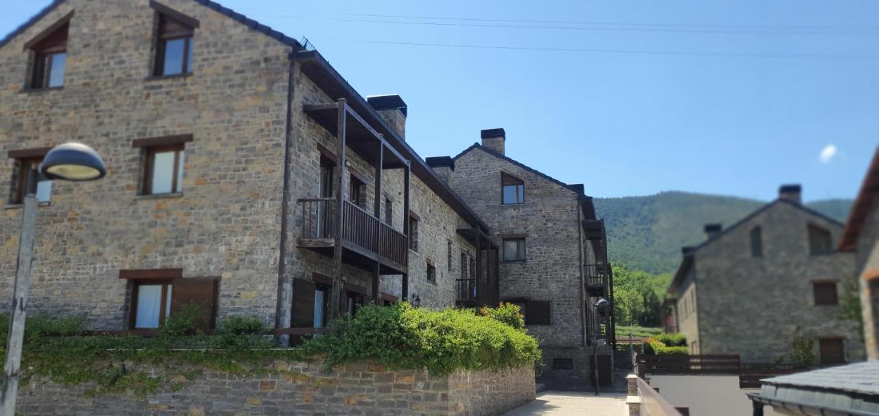Fabuloso Apartamento Con Vistas A La Montana El Abedul Luga 23 Castiello De Jaca Luaran gambar